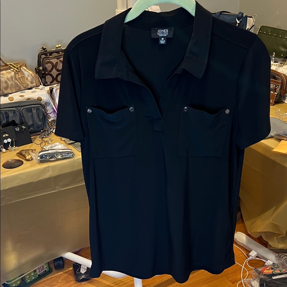 Jones New York Women's Black Button Down Shirt EUC